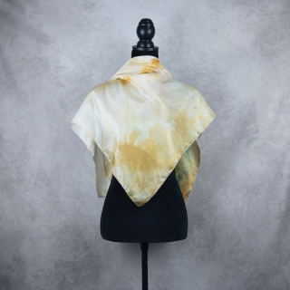 Hodvábna šatka VZOR_38, 85 × 90 cm, Made in Slovakia
