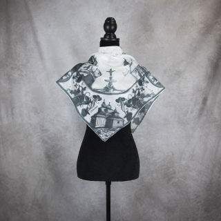 Módna hodvábna šatka SLOVENSKO BLACK - WHITE, 90 x 90cm