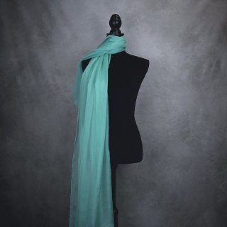 Hodvábny šál SMARAGDOVO ZELENÝ 180 x 110cm