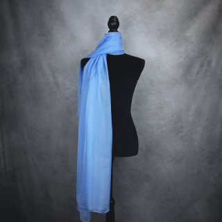 Hodvábny šál SVETLO MODRÝ 180 x 110cm